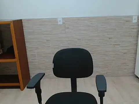LatinLeone online show from June 10, 8:46 am