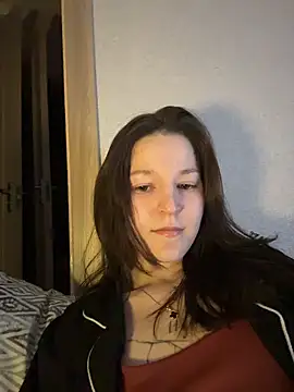 Snapshot of OliaLav chatting on February 9, 7:07 pm OliaLav online show from February 9, 7:07 pm