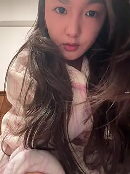 Snapshot of BeiBeiiiii chatting on April 9, 4:45 am BeiBeiiiii online show from April 9, 4:45 am