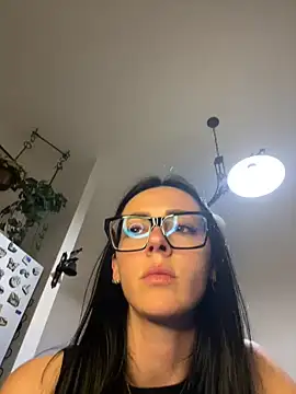 alibi room online show from May 3, 9:21 pm