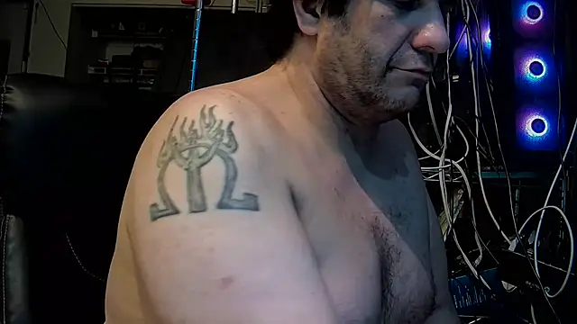 Snapshot of ctguybj chatting on June 13, 10:13 am ctguybj online show from June 13, 10:13 am