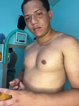 Loaisn online show from March 25, 2:17 am