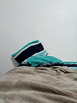 Particular0189 online show from February 4, 4:40 am