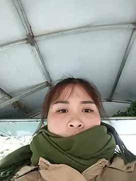 JordanX 01 online show from February 9, 2:10 pm