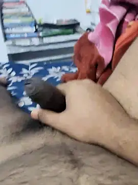 Snapshot of sexbaaz121 chatting on March 28, 6:18 pm sexbaaz121 online show from March 28, 6:18 pm