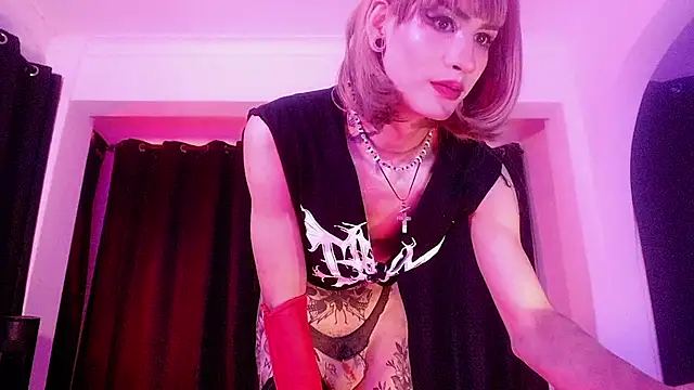 PervertedMissCloe online show from July 25, 4:10 am
