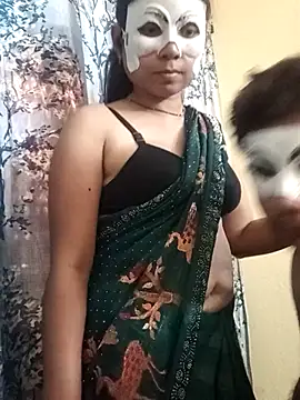 Snapshot of pinkbox chatting on March 7, 10:56 am pinkbox online show from March 7, 10:56 am