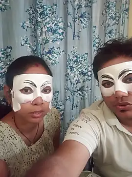 Snapshot of pinkbox chatting on March 11, 5:57 am pinkbox online show from March 11, 5:57 am