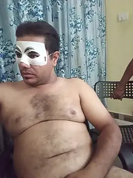 Snapshot of pinkbox chatting on March 16, 6:17 am pinkbox online show from March 16, 6:17 am