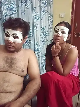 Snapshot of pinkbox chatting on March 17, 6:28 am pinkbox online show from March 17, 6:28 am