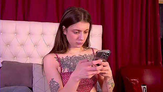 EileenElfie online show from March 25, 4:29 am