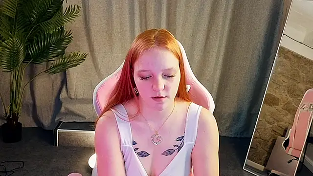 Candy Lir online show from March 5, 6:42 am