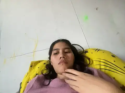 Sweetiebabe25 online show from June 7, 4:38 am