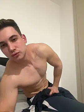 danii0011 online show from February 11, 6:35 pm