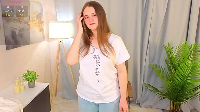 LuannaPetru online show from February 2, 4:17 pm