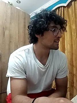 Apolo Men online show from April 2, 4:43 am