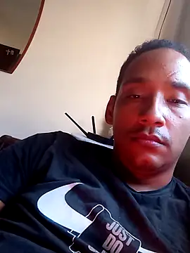 Snapshot of Yormanen chatting on March 17, 1:58 pm Yormanen online show from March 17, 1:58 pm