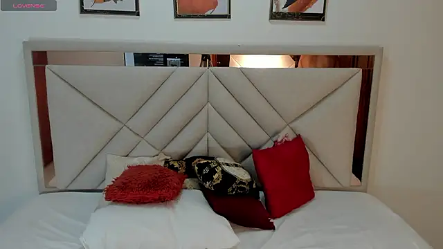 AmberQueen1 online show from February 3, 12:10 pm