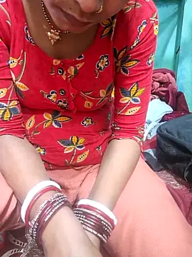 Snapshot of Sexy_kiran002 chatting on March 22, 5:33 am Sexy kiran002 online show from March 22, 5:33 am