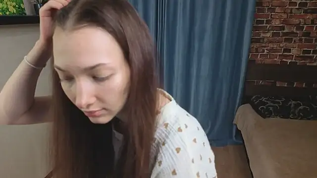 Lollyops online show from February 6, 2:05 am