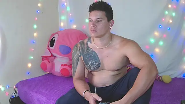 Eternalfuego online show from February 10, 5:33 am