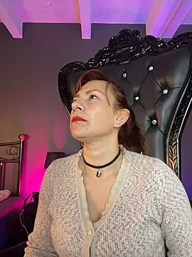 AmandaMilf   online show from February 9, 2:54 pm