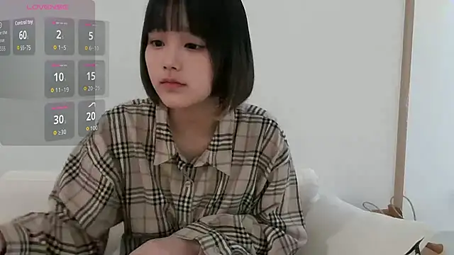 Snapshot of nya222 chatting on March 9, 6:50 am nya222 online show from March 9, 6:50 am