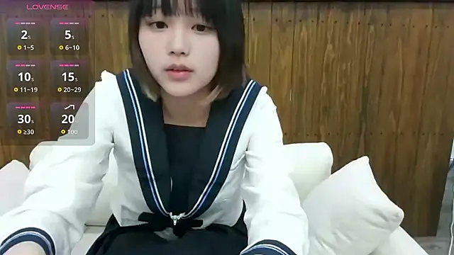 Snapshot of nya222 chatting on March 27, 11:43 am nya222 online show from March 27, 11:43 am