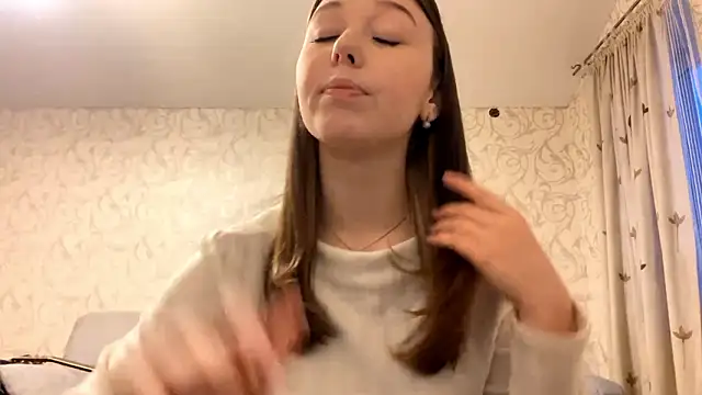 TenyWeesp online show from February 9, 2:32 pm