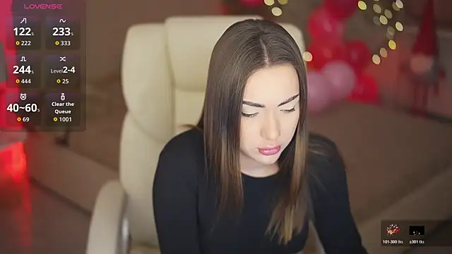 OliviaMoore  online show from February 16, 1:51 pm