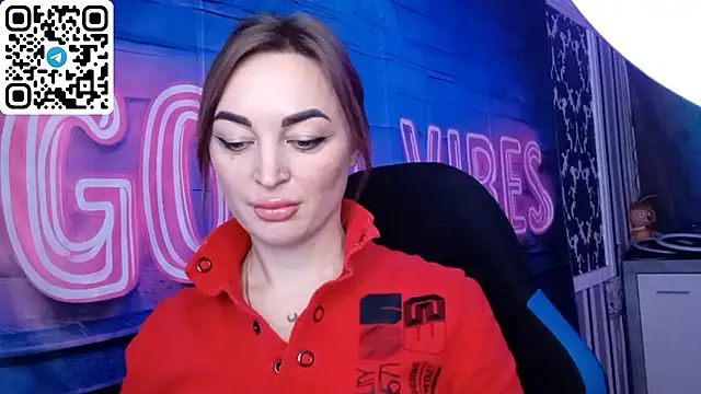 Snapshot of Vellora_ chatting on February 21, 10:27 am Vellora online show from February 21, 10:27 am