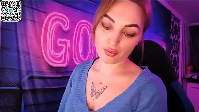 Snapshot of Vellora_ chatting on March 4, 6:47 pm Vellora online show from March 4, 6:47 pm