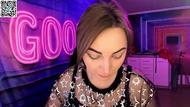 Snapshot of Vellora_ chatting on March 29, 8:03 am Vellora online show from March 29, 8:03 am