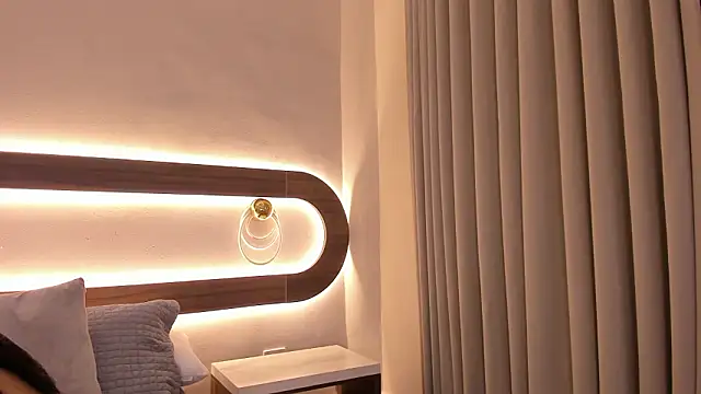 Snapshot of Violeta_sum chatting on February 18, 12:23 pm Violeta sum online show from February 18, 12:23 pm