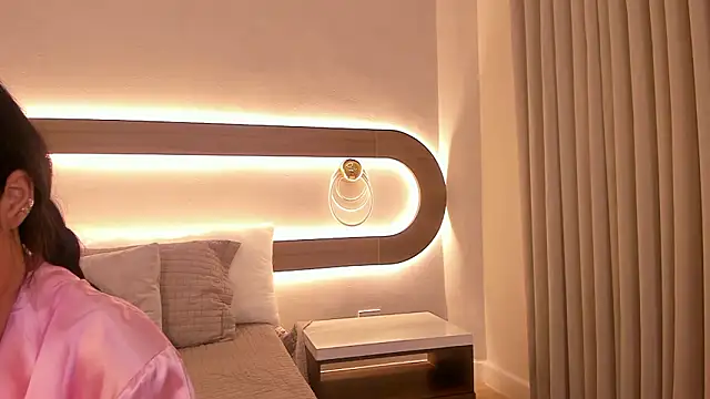 Snapshot of Violeta_sum chatting on March 18, 12:19 pm Violeta sum online show from March 18, 12:19 pm