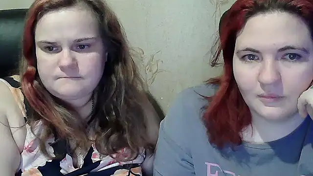 HollyXXXEva online show from January 31, 7:11 pm