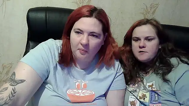 HollyXXXEva online show from February 3, 5:40 pm