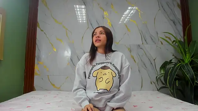 Snapshot of Amanda_Rossi chatting on March 27, 7:46 pm Amanda Rossi online show from March 27, 7:46 pm