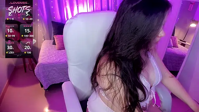 Snapshot of Raven_sweeteyes chatting on July 1, 3:19 am Raven sweeteyes online show from July 1, 3:19 am