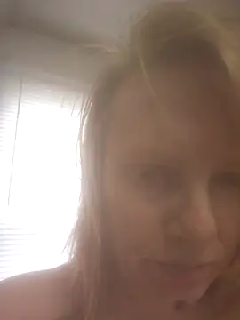 cutegirl1990 online show from February 3, 3:50 pm