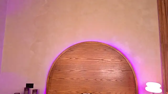 mollyjackson  online show from May 15, 11:23 pm