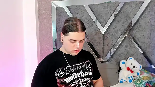 leenox nexus online show from February 6, 12:15 am