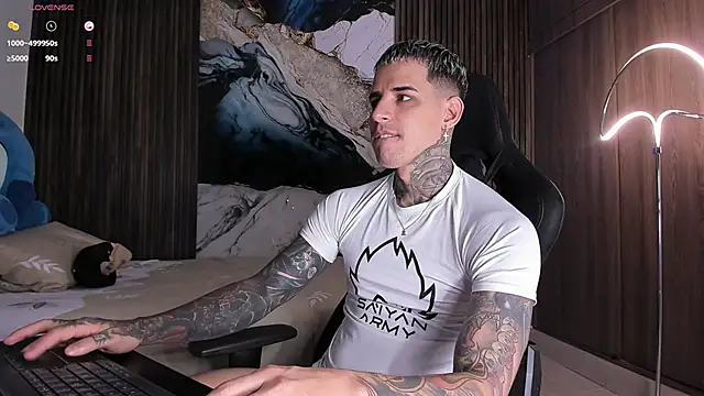 trisstann  online show from February 24, 5:11 pm