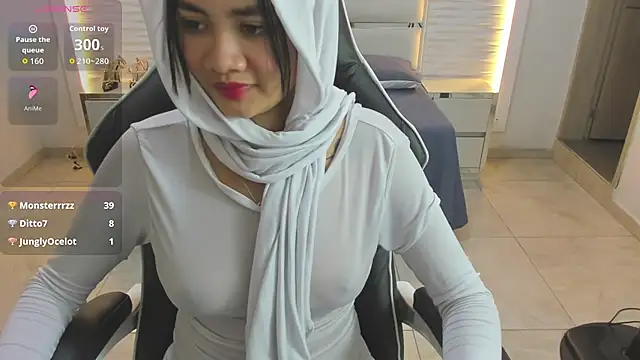 Yaiza farak online show from February 10, 2:26 am