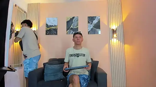 DesiresOfOlympus  online show from March 29, 8:09 pm