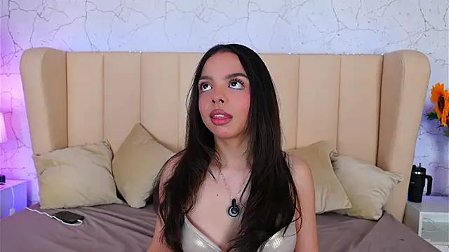 BambiRoses online show from March 8, 5:00 am