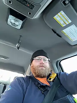 arcticman103 online show from February 11, 9:20 pm