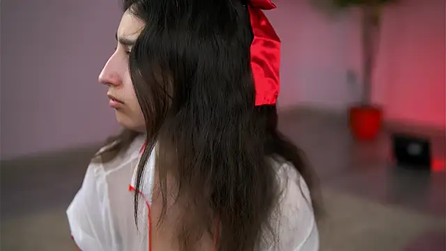 JullyFox online show from May 19, 10:54 am