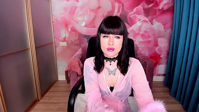 LuxSiren online show from February 23, 1:47 am