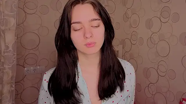 GinnyKittle online show from February 10, 6:01 pm